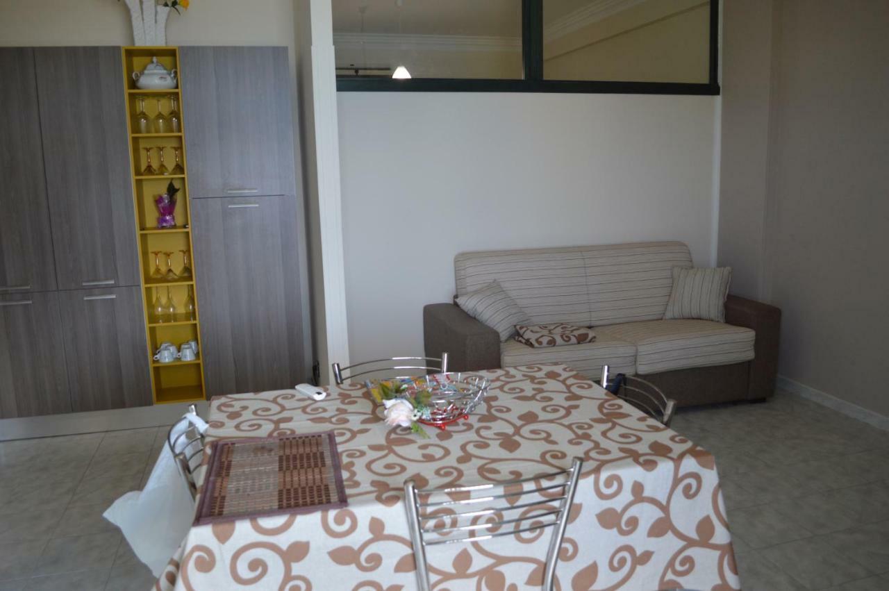 Sweet House Salvina Aparthotel Чефалу Екстериор снимка